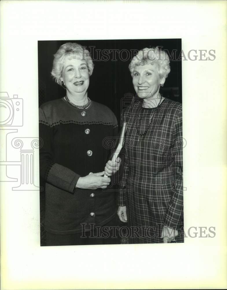 1994 Ellie Richardson and Betty Cutler at authors luncheon, Texas - Historic Images
