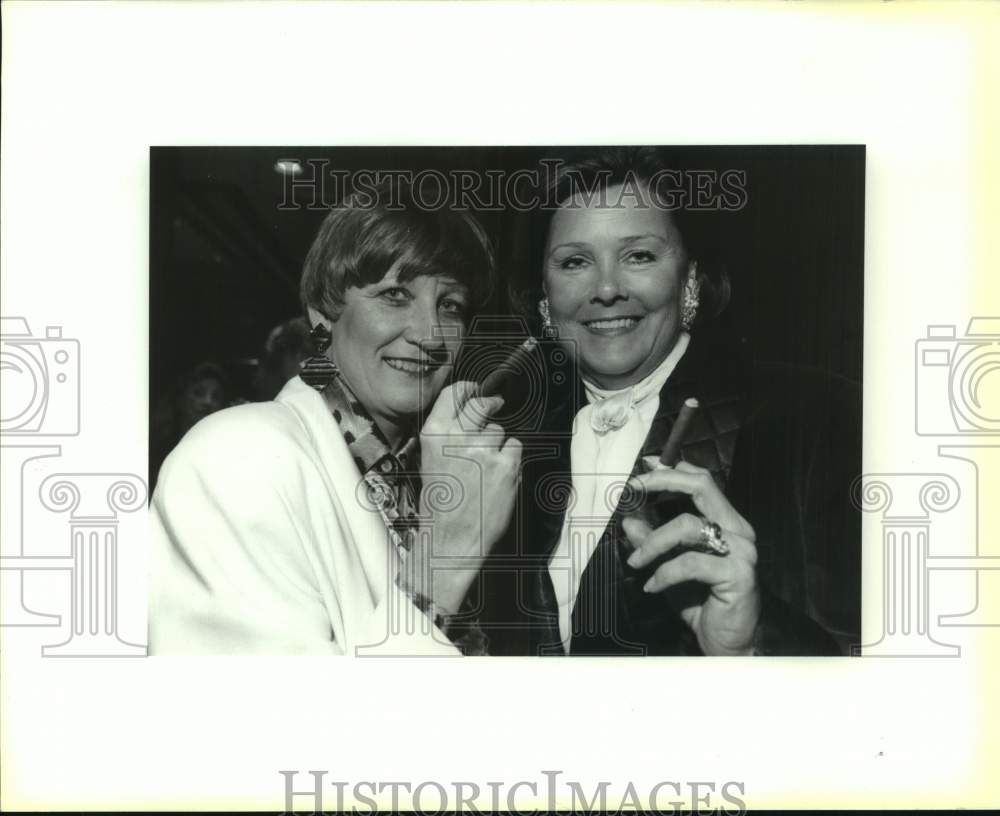 1995 Judge Susan Reed and Guyla Sineni at Morton's of Chicago Event ...