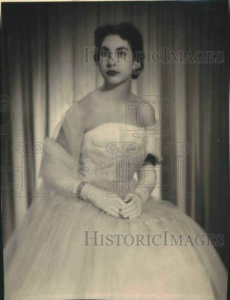 1954 Portrait of Kathryn Yengen in an evening gown-Historic Images