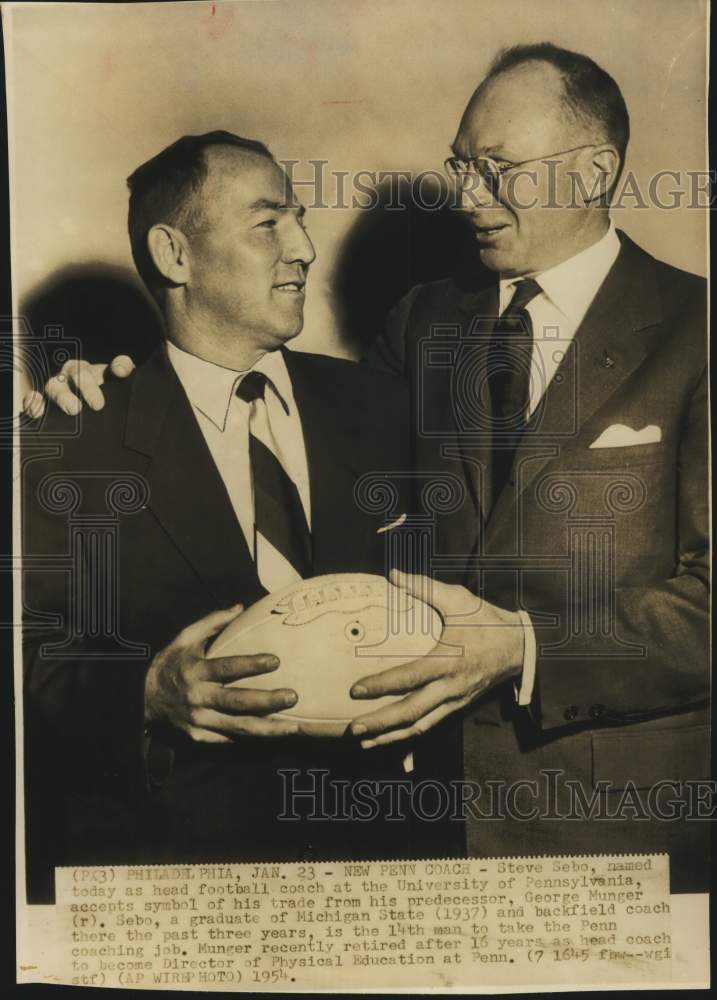 1954 Press Photo Football Steve Sebo with George Munger, Philadelphia - Historic Images
