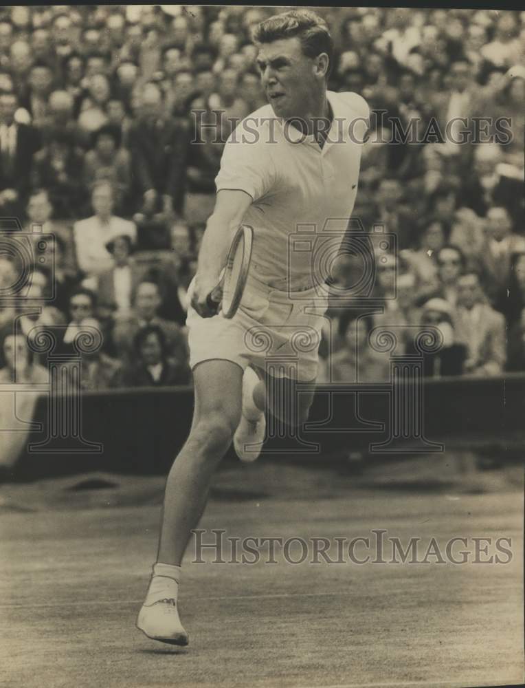 1954 Press Photo Tennis player Frank Sedgman - saa27406- Historic Images