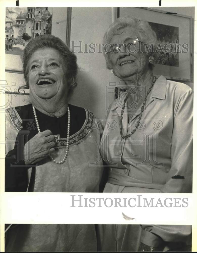 1983 Press Photo Caroline Shelton, Louise Marsh, Koehler Cultural Center, Texas - Historic Images