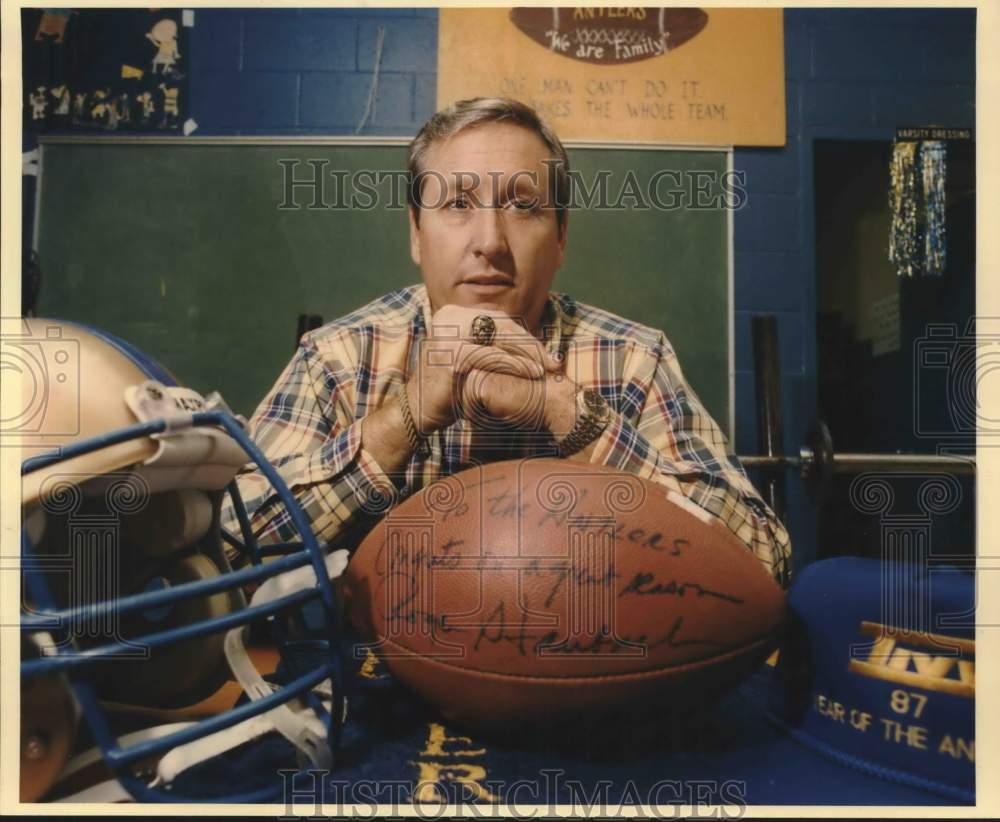 1987 Press Photo Donnie Laurence, Tivy High School Football Coach, Texas- Historic Images