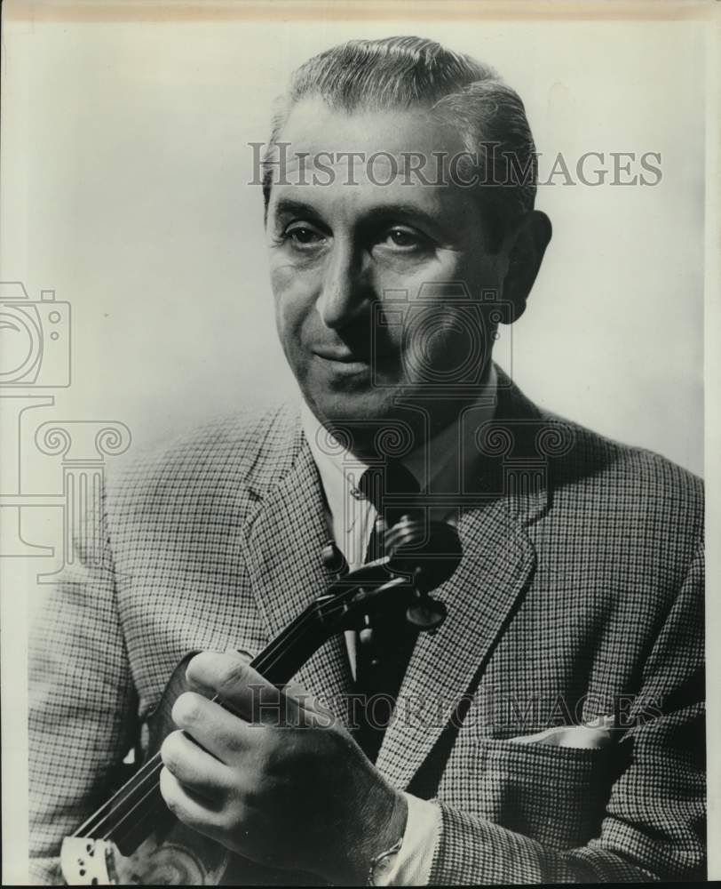 Press Photo Concertmaster John Corigliano with his violin, Texas - Historic Images