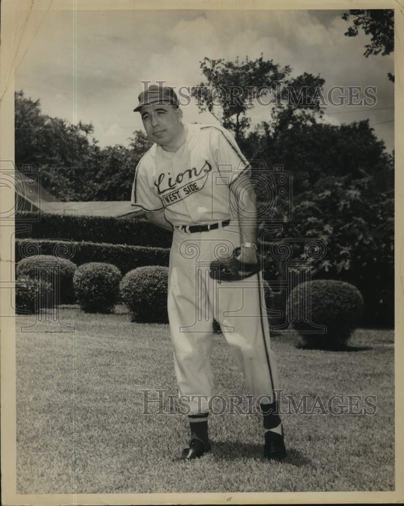 1959 Press Photo Henry Gonzales, West Side Lions baseball player - saa30291- Historic Images