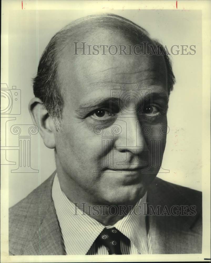 1981 Mike Weinblatt, President, Showtime Entertainment - Historic Images