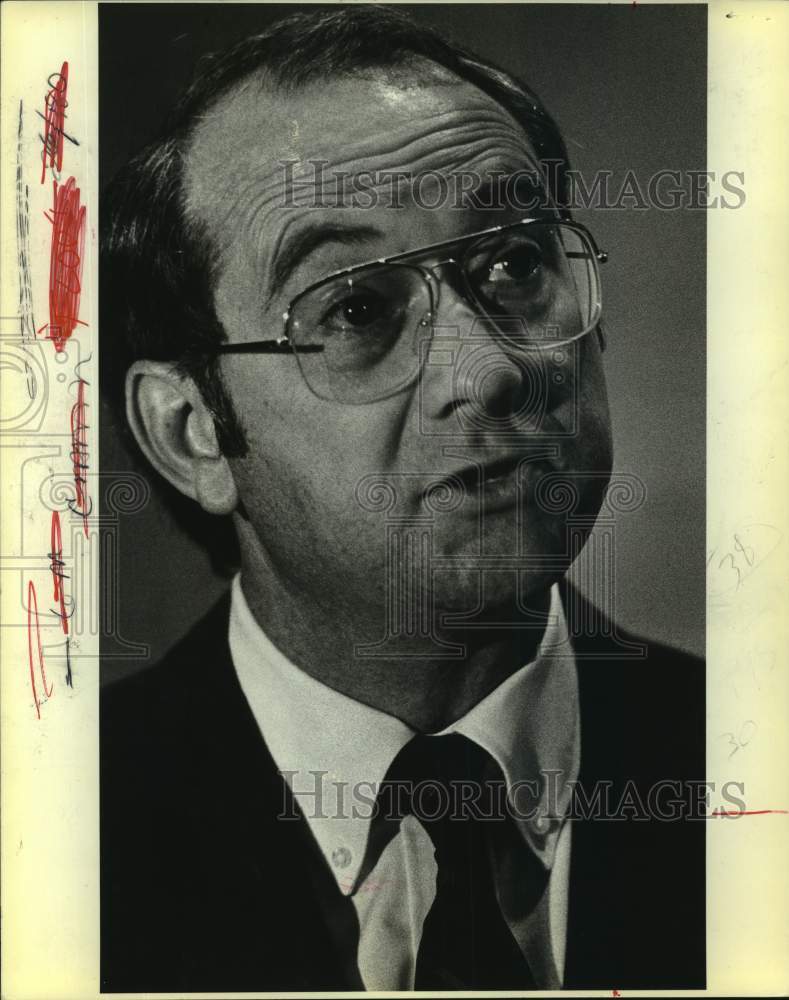 1981 Phil Gramm at Texas Newspaper Editors Conference, Texas-Historic Images