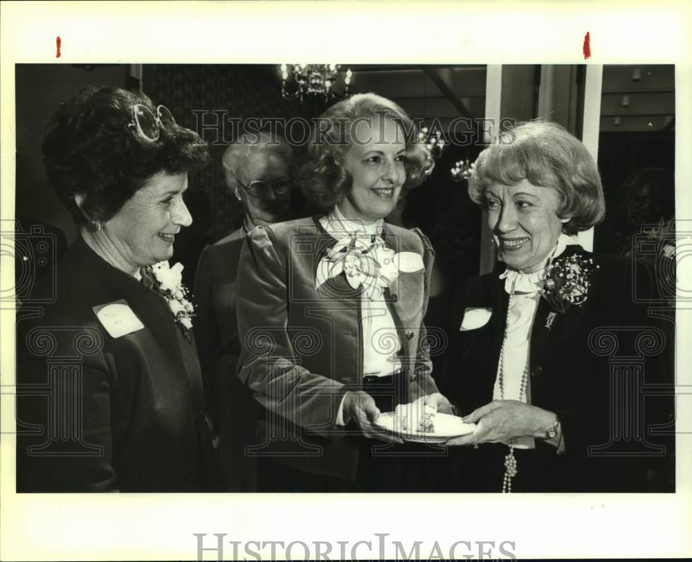 1983 Ladies attending Outstanding Women gathering-Historic Images