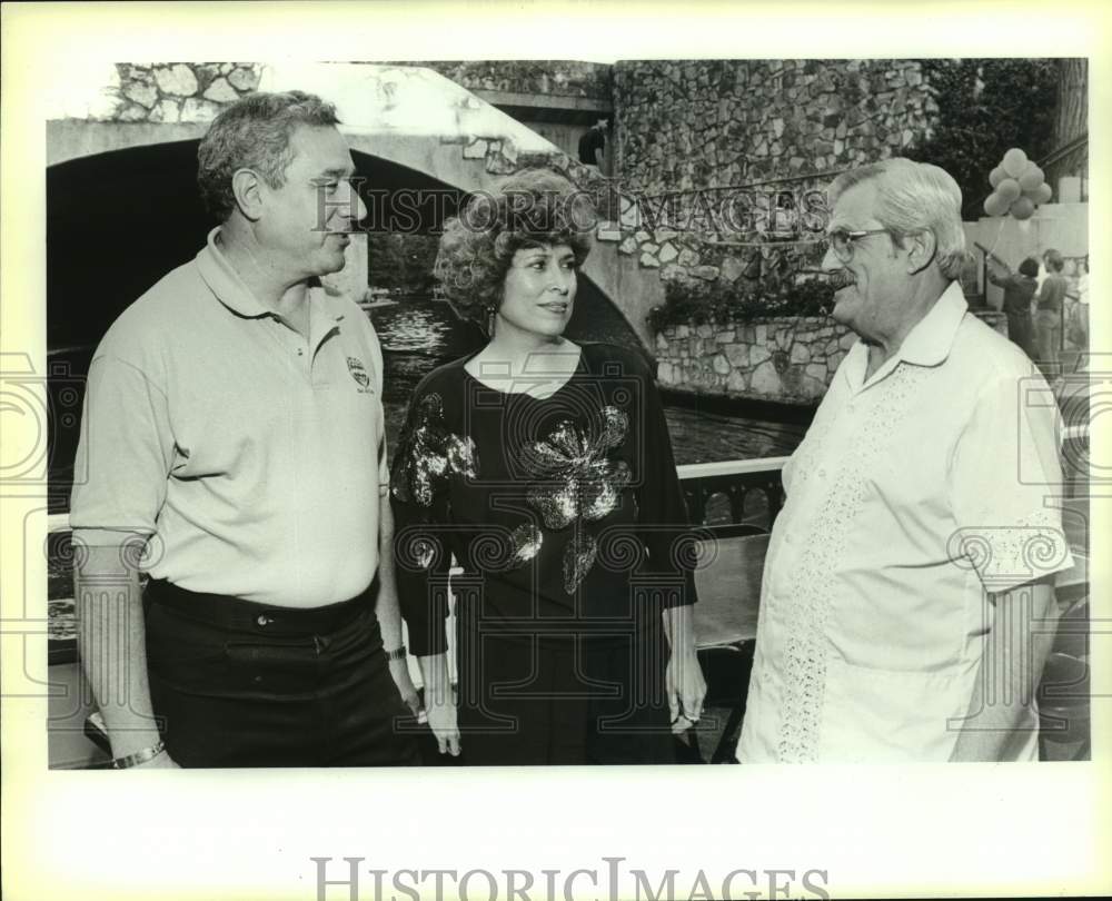 1989 Club Sembradores De Amistad kickoff for Christmas Posada, Texas-Historic Images