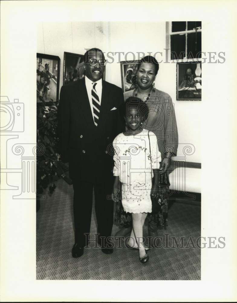 1992 Guests attending Carver Cultural performance-Historic Images