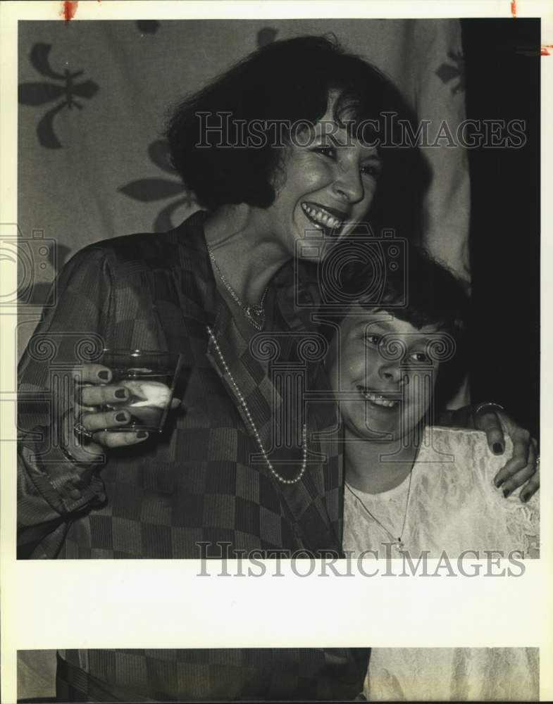 1986 Kathleen Hendrix, Alamo Chapter DRT, with Lisa Marie, Texas-Historic Images