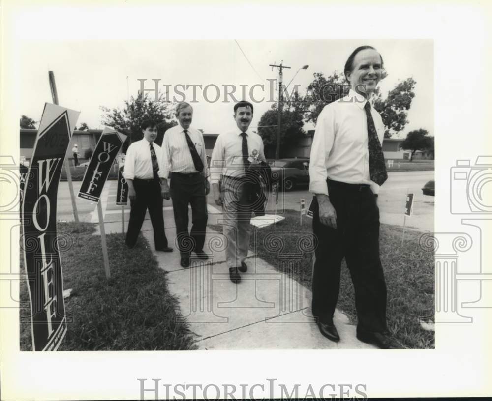 1991 Nelson Wolff campaigning at Collier Elementary, Texas-Historic Images