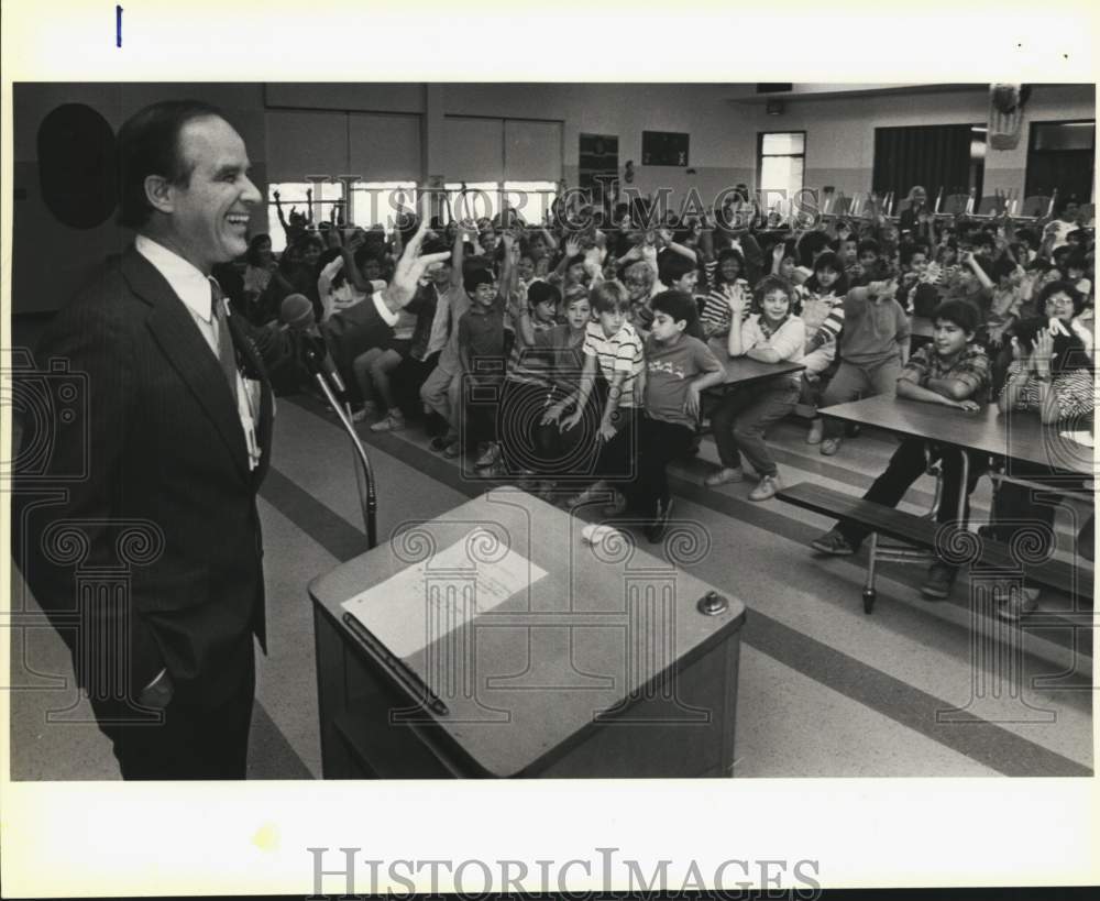 1988 Nelson Wolff speaks to students at West Ave. Elementary, Texas-Historic Images