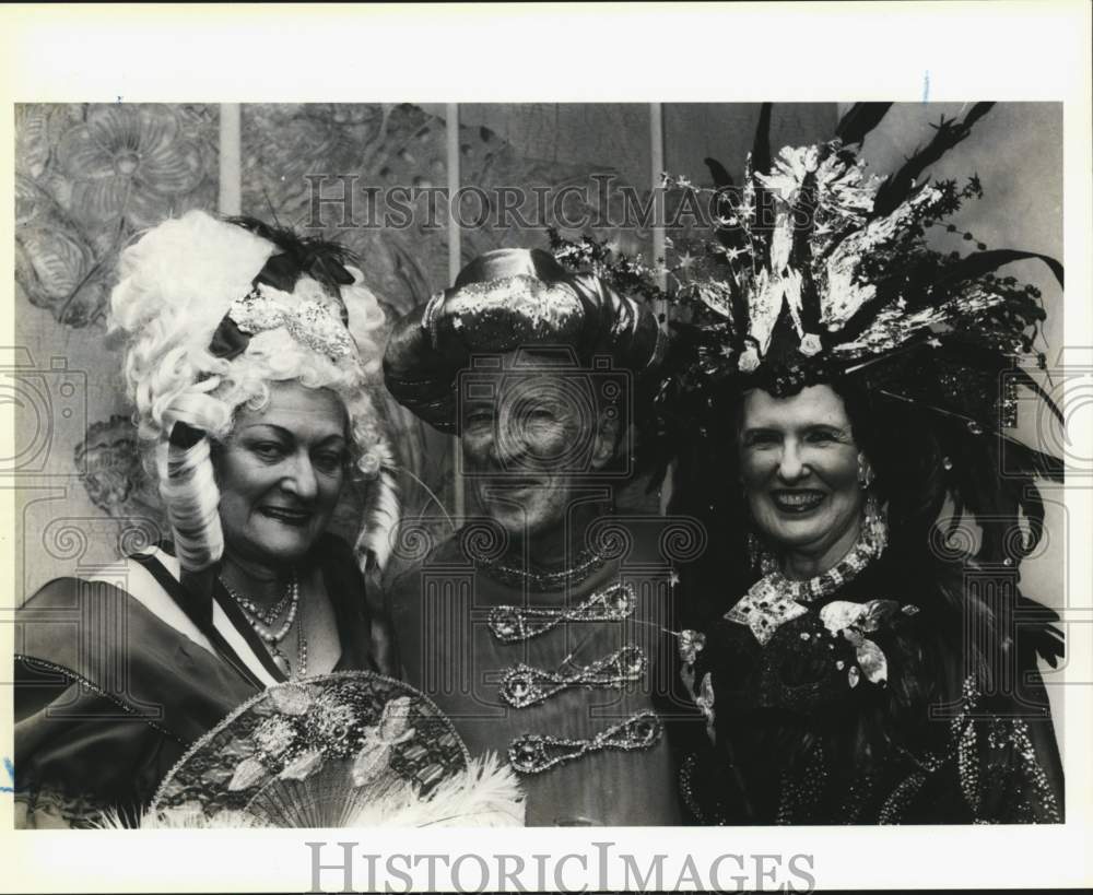 1991 Opera Guild members in costume, Texas-Historic Images