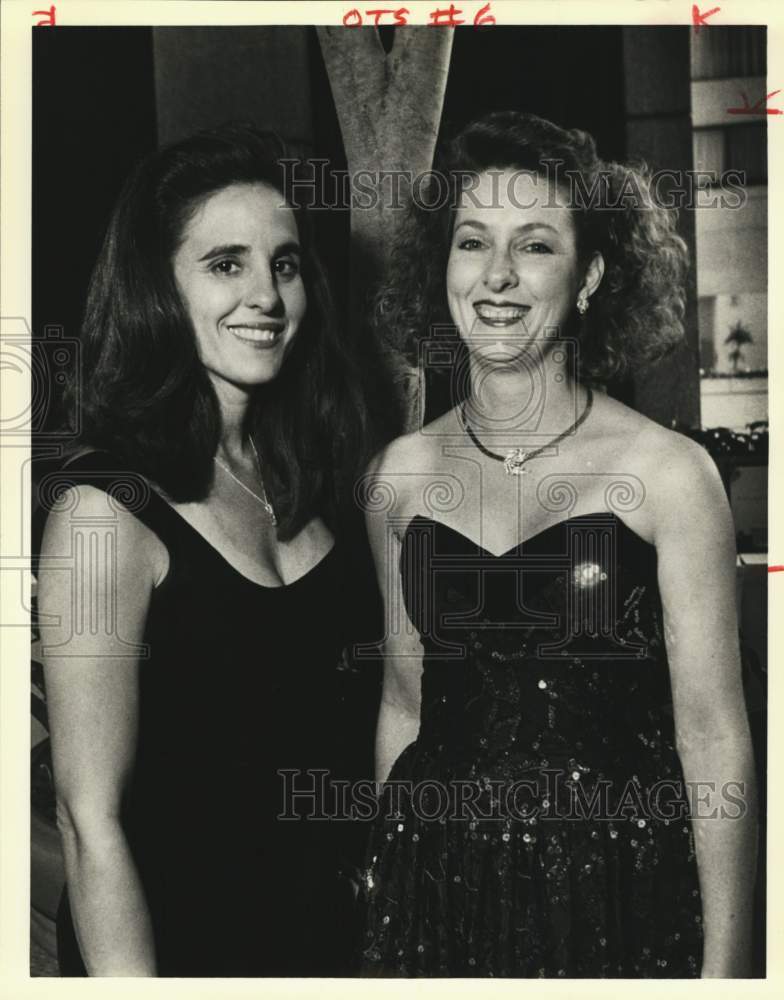 1990 Dinner Dance to benefit Children's Home, guests, Texas-Historic Images