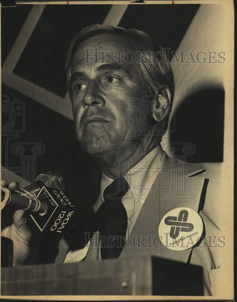 1980 Dr. Robert West at podium speaking on WOAI, Texas-Historic Images