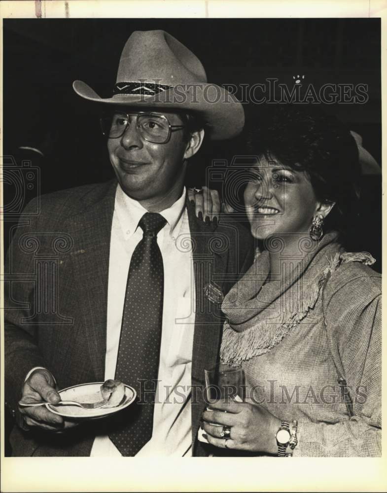 1985 Bobby and Barbara Hasslocher, top stockshow buyers, Texas-Historic Images