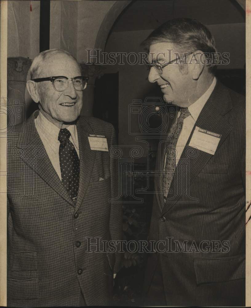 1973 Doctors Andrew Conles and Duncan Wimpress at Trinity University-Historic Images