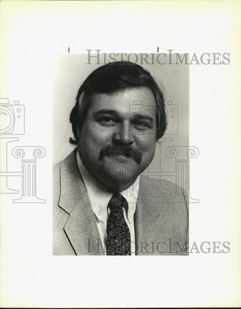 1989 Dr. Kent Wilson, Warm Springs Rehabilitation Hospital director-Historic Images