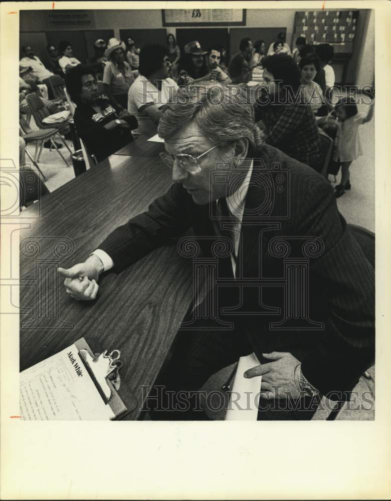 1982 Mark White giving "thumbs up" at press conference, Texas-Historic Images