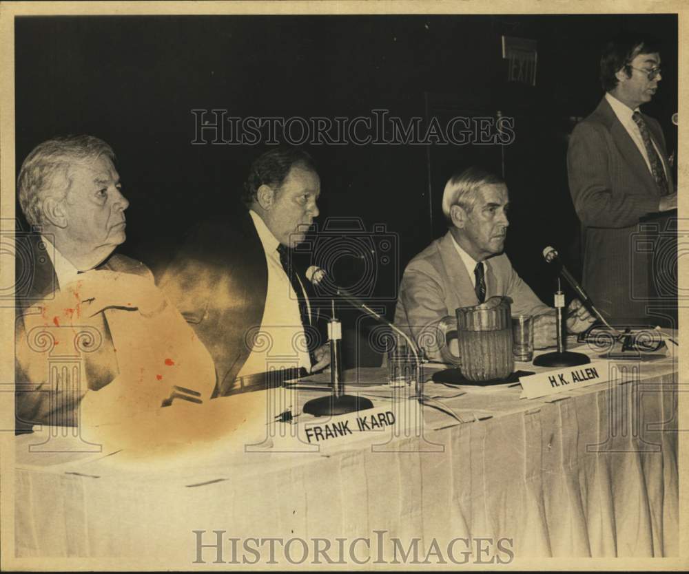 1987 Frank Ikard at table with H. K. Allen and Robert West, Texas-Historic Images