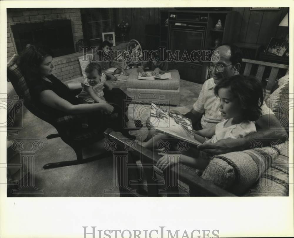 1988 Williars Family relaxing at home, Texas-Historic Images