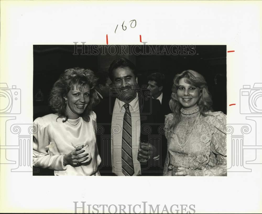 1987 Debbie &amp; Steve White, Michele Petty, Wyndham Hotel-Historic Images