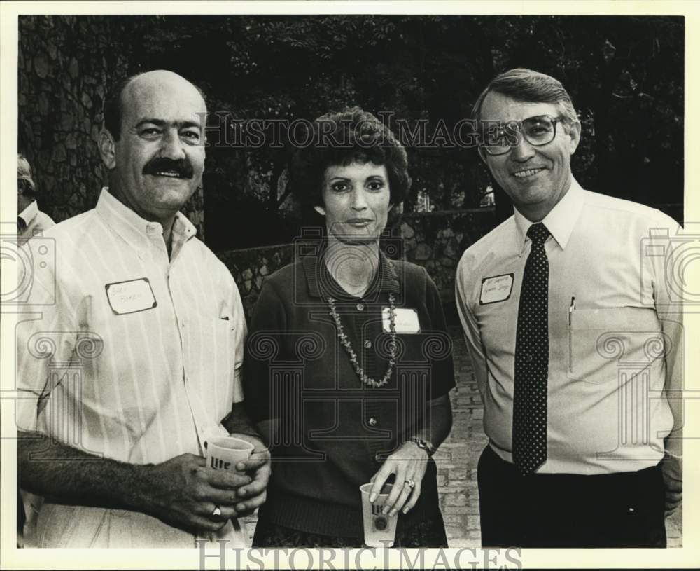 1988 Attendees At Amigos Del Rio Summer Membership Party-Historic Images