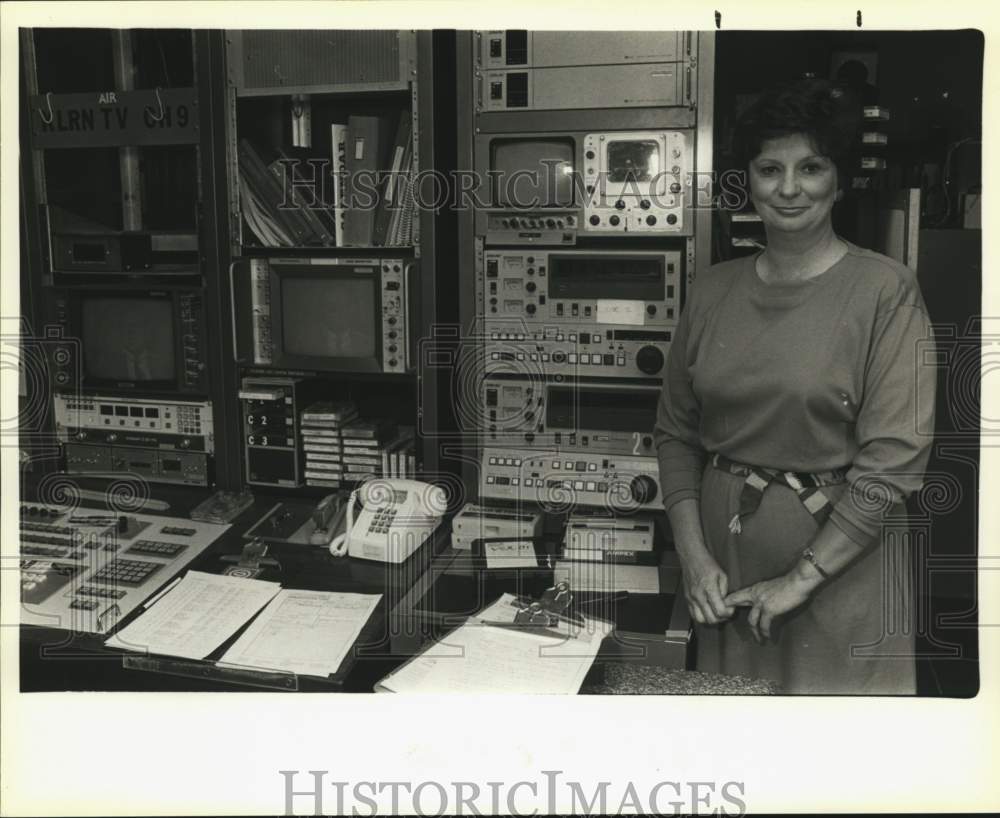 1986 Joanne Winik, Vice President & Station Manager, Channel 9, KLRN-Historic Images