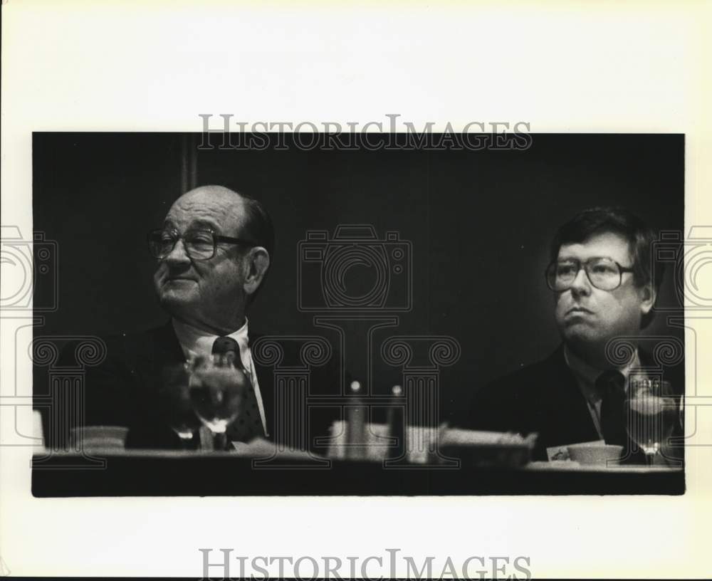 1989 Charles Walker and Bill Thornton at economic conference, Texas-Historic Images