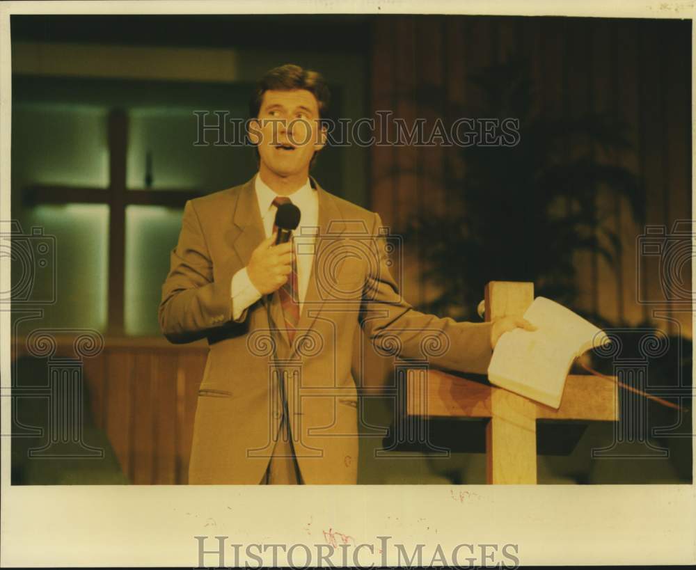 1991 Dr. David Walker, pastor of Alamo City Baptist Church, Texas-Historic Images