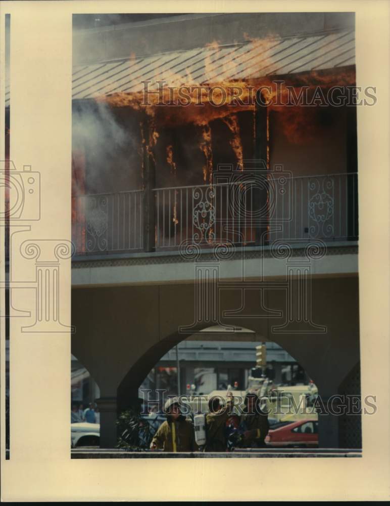 1988 Firemen battle fire, Soledad and Travis in San Antonio, Texas-Historic Images
