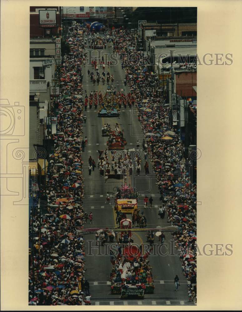 1990 View From Above Of "Battle Of Flowers" Fiesta Parade-Historic Images