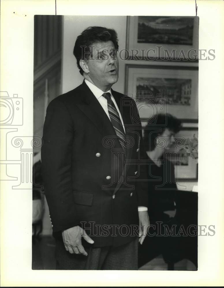 1988 Victor Costa, Fashion Dallas-Historic Images