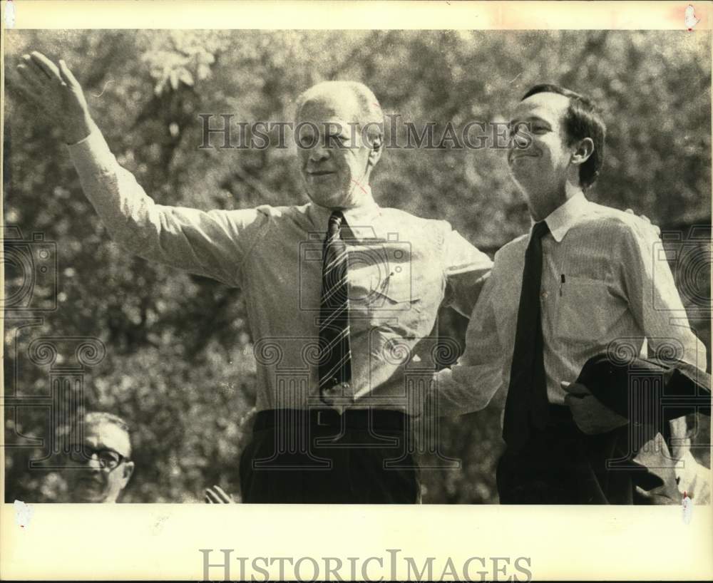 1982 Jerry Ford and Jeff Wentworth attending block party, Texas-Historic Images