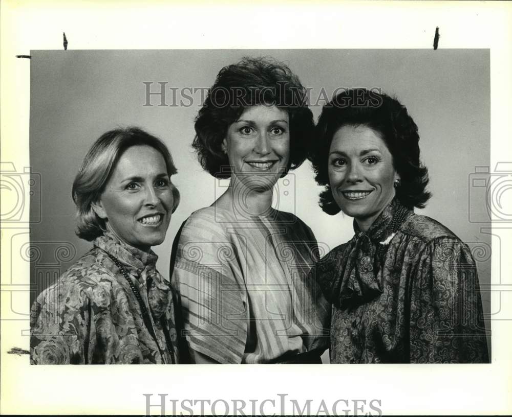 1985 Mimi Snow and guests at Saks Benefit Gala, Texas-Historic Images