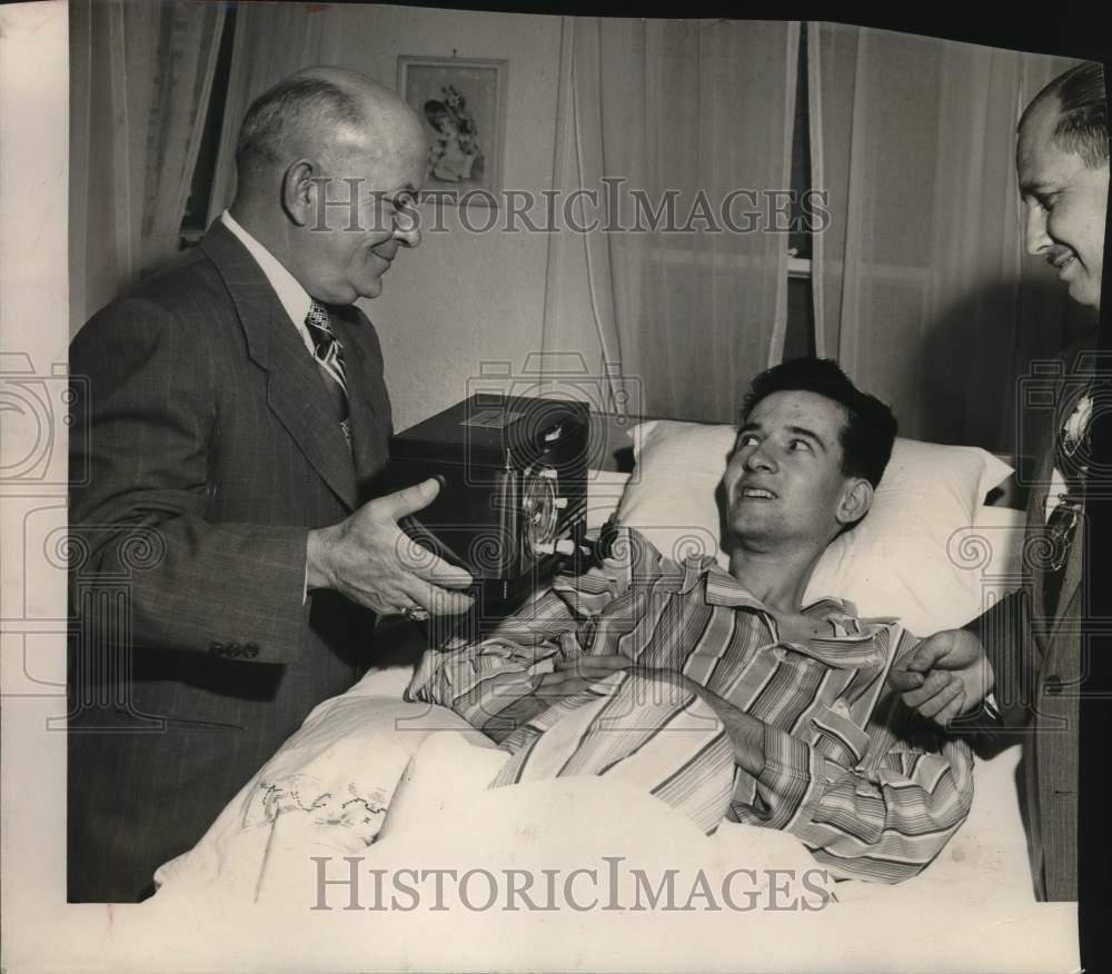 1950 Infantile paralysis patient gets replica of GE clock, Texas-Historic Images