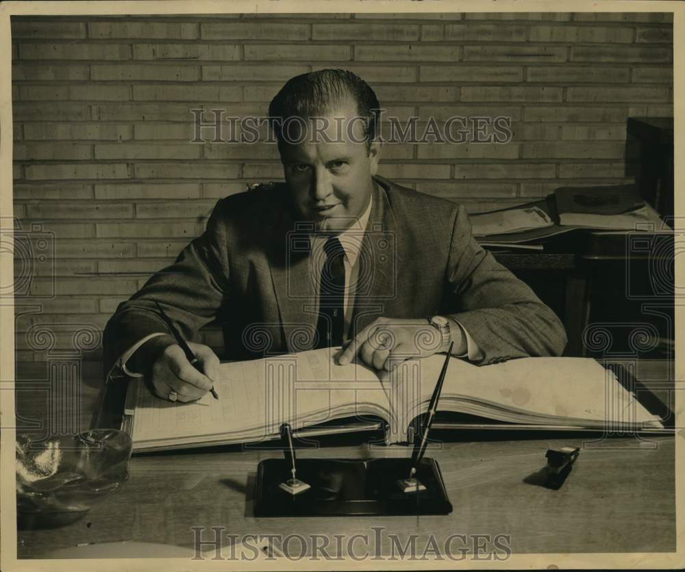 1969 Cecil Tindall, President of Tindall Pontiac, Texas-Historic Images