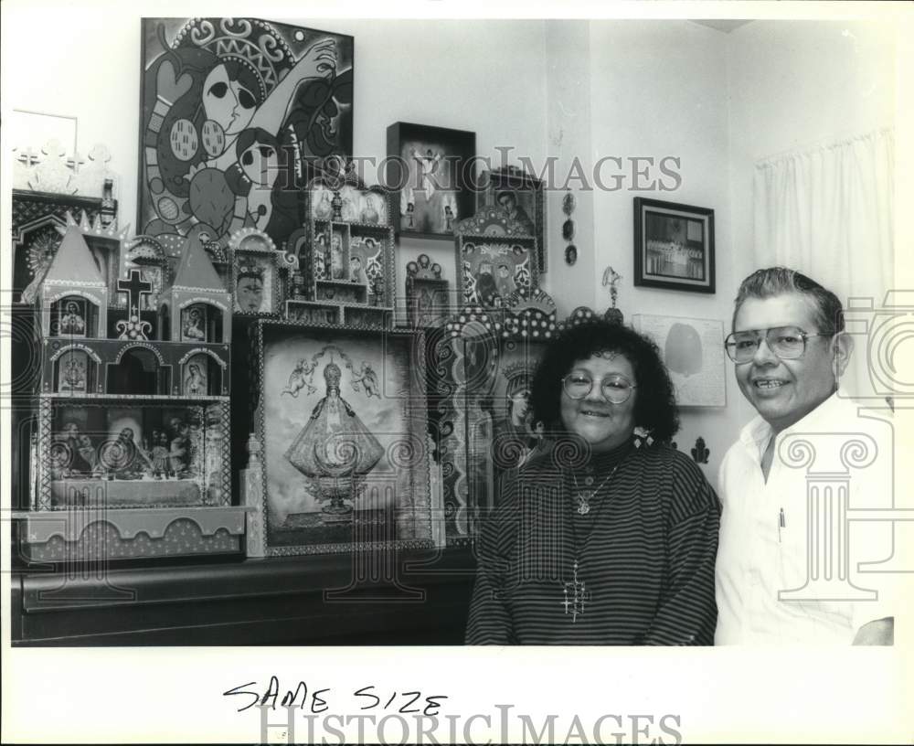 1990 Enedina Casarez Vasquez, Arturo C. Vasquez With Hispanic Art-Historic Images