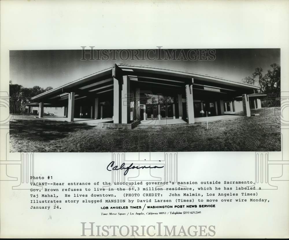 Rear entrance of the unoccupied governor&#39;s mansion in Sacramento, CA-Historic Images