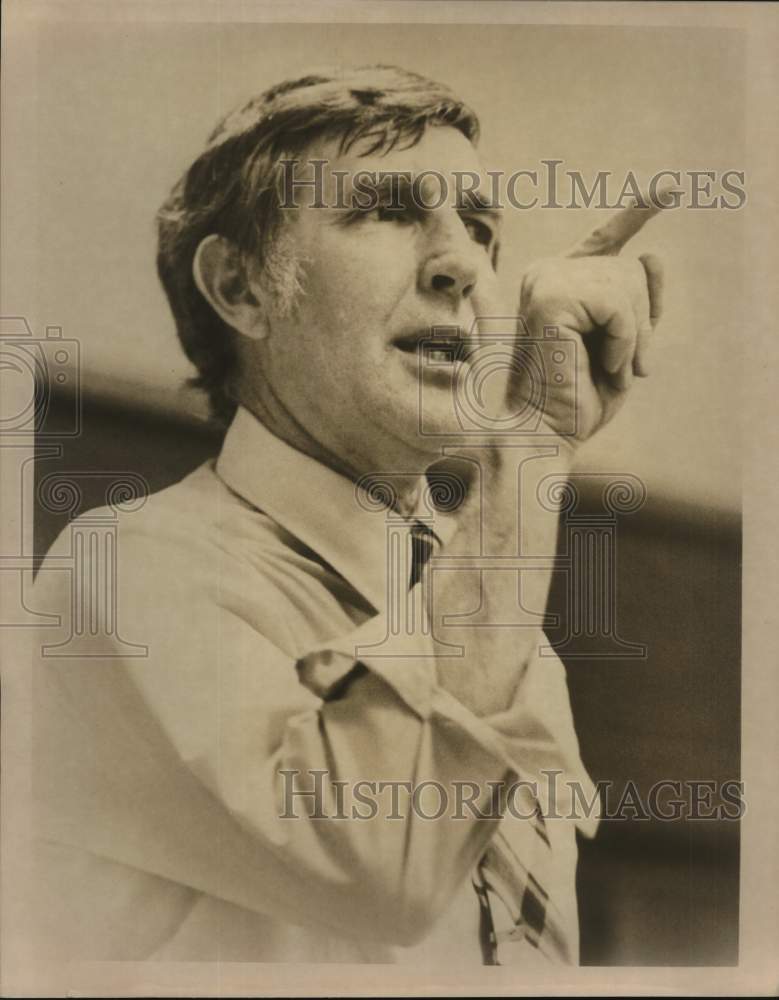 1976 Representative Morris K. Udall campaigns-Historic Images