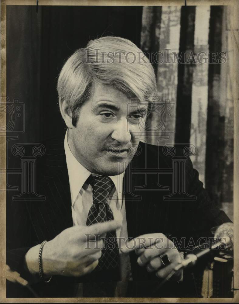 1977 Mayor of Seattle Wes Uhlman-Historic Images