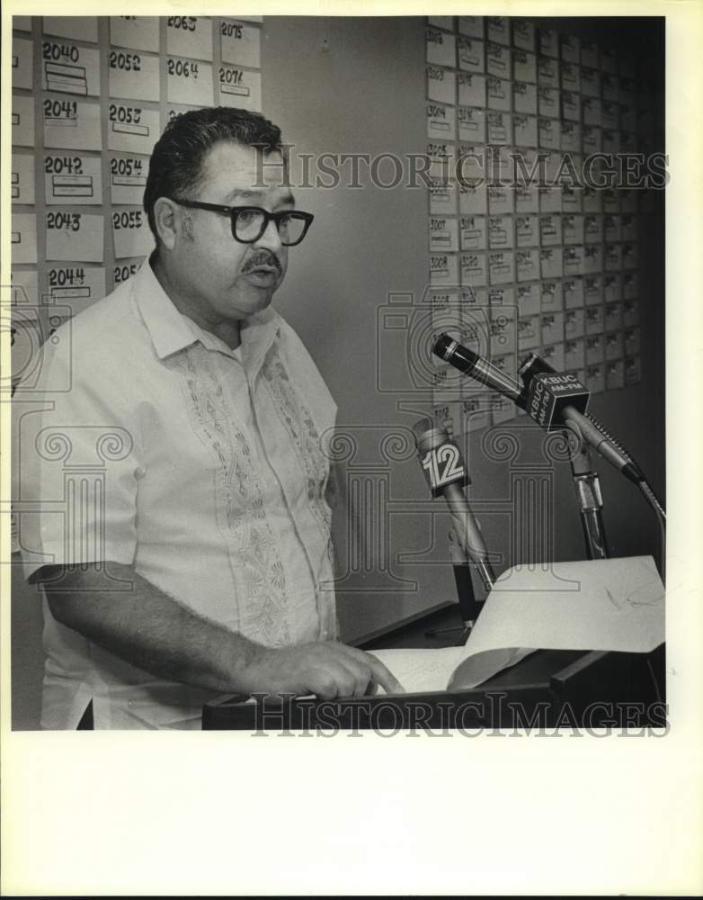 1986 Donald D. Varella withdraws from race with LaRouche, Texas-Historic Images