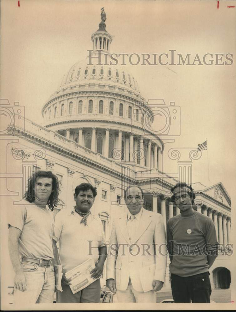 1977 Ramon Mata, Henry Gonzalez and friends visit Capitol.-Historic Images