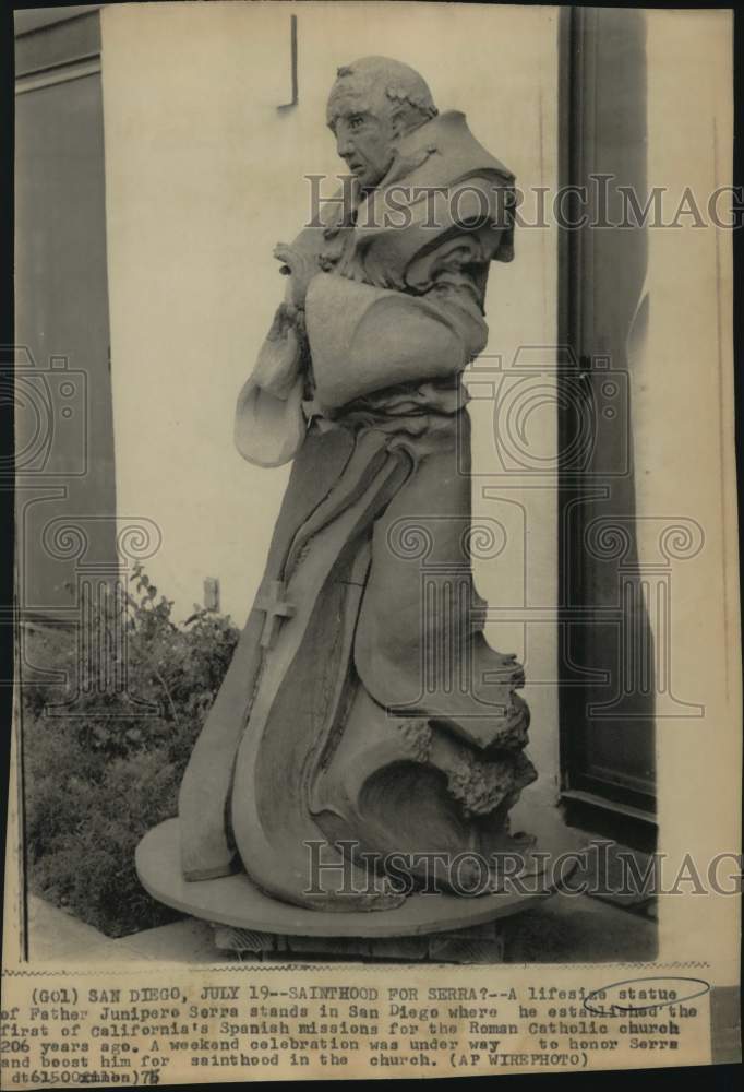 1975 Life-sized statue of Father Junipero Serra in San Diego, CA.-Historic Images