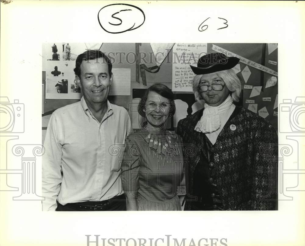 1987 Hall and Pat Hammond with Bill Mosley pose at Witte Museum-Historic Images