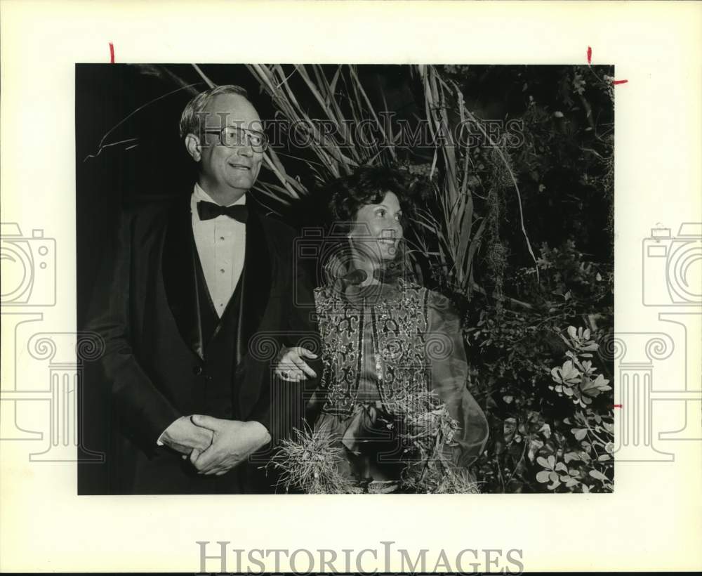 1982 Ben and Mimi Hammond pose at social event in San Antonio.-Historic Images