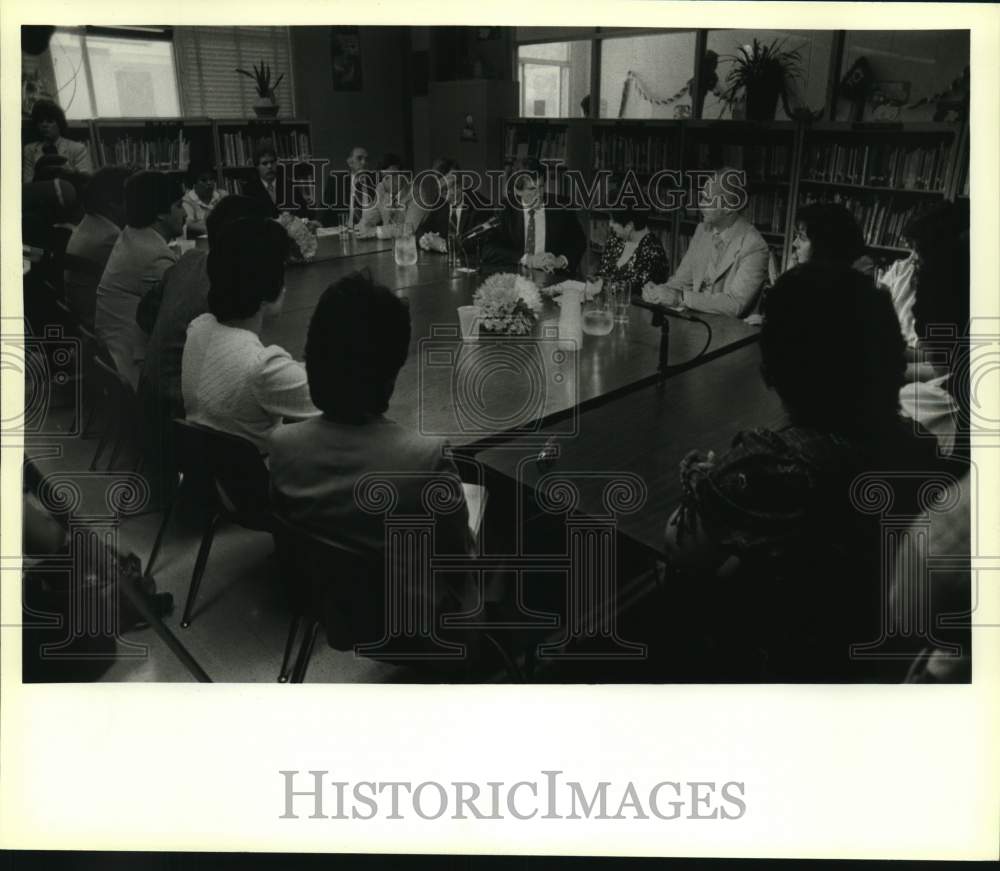 1984 Gary Hart chats with participants of Education Forum at school.-Historic Images