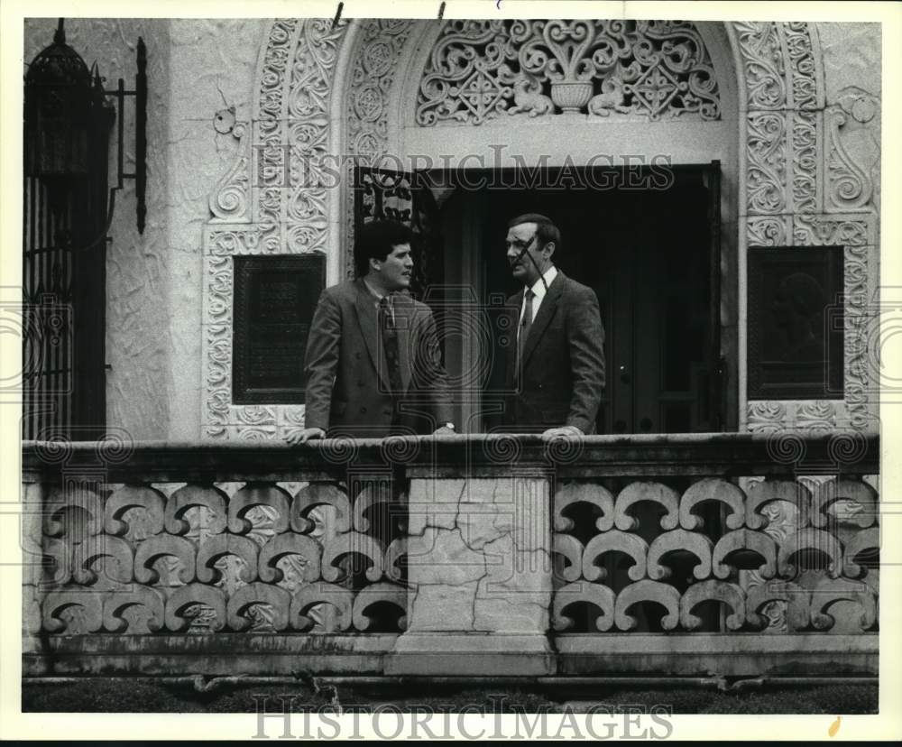 1992 Sam Donaldson with Brian Karam at McNay Art Museum, Texas-Historic Images