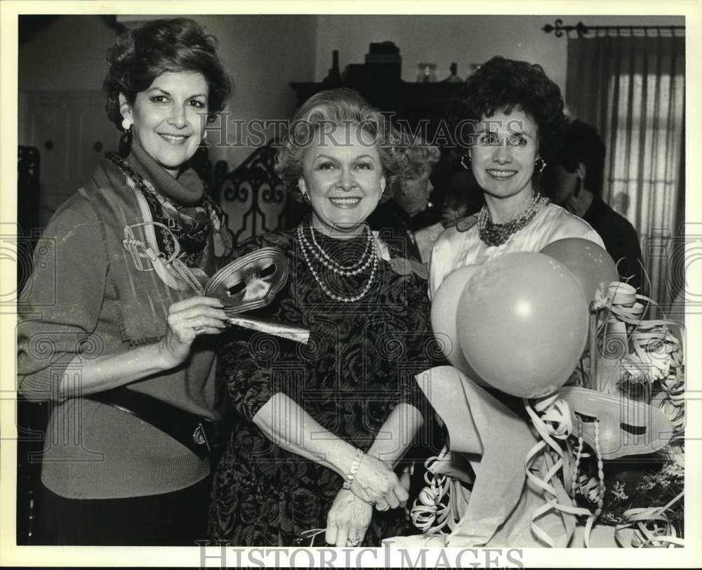 1989 Fae Hardy with committee members attend Mardi Gras party-Historic Images